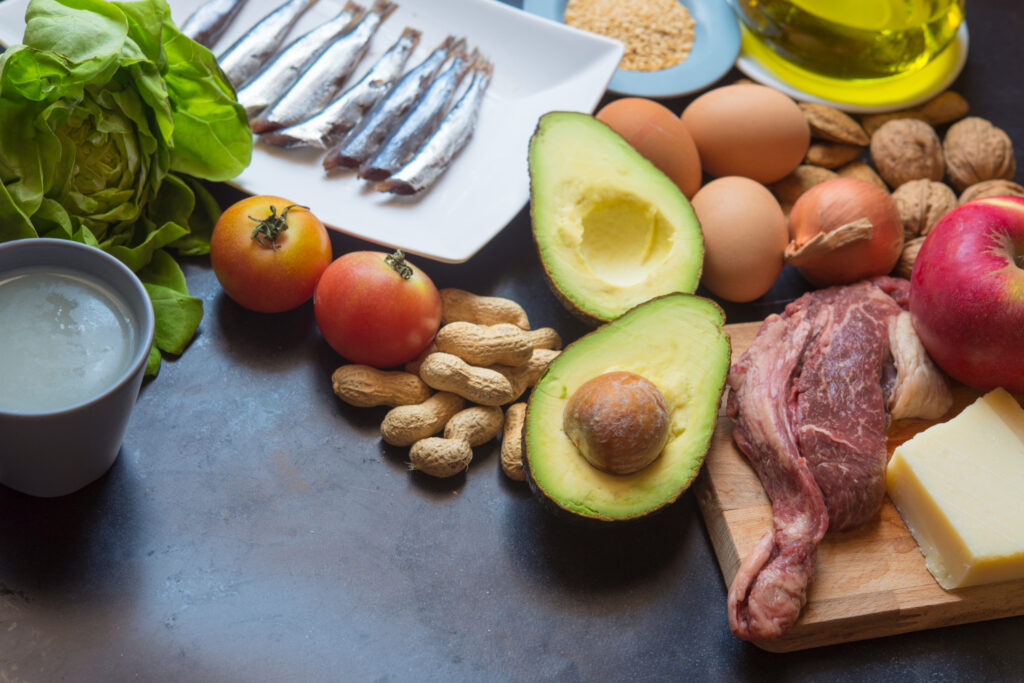 Riesgos y errores de consumir demasiadas proteínas en dieta keto