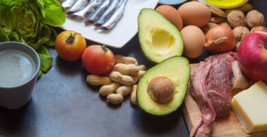 Riesgos y errores de consumir demasiadas proteínas en dieta keto